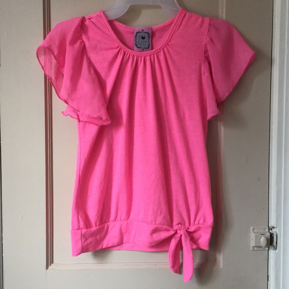 Girls pink shirt
